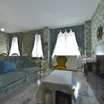 赞highly Recommened Lovenice Spacious Close To Train Station 威尼斯华人民宿旅馆 Βενετία