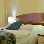 赞highly Recommened Lovenice Spacious Close To Train Station 威尼斯华人民宿旅馆 Διαμέρισμα *