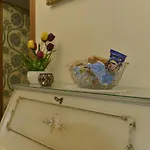 赞highly Recommened Lovenice Spacious Close To Train Station 威尼斯华人民宿旅馆 Βενετία